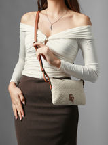 Sac Bandouli�re Camargue Cuir Etrier Beige camargue ECAM0141-vue-porte